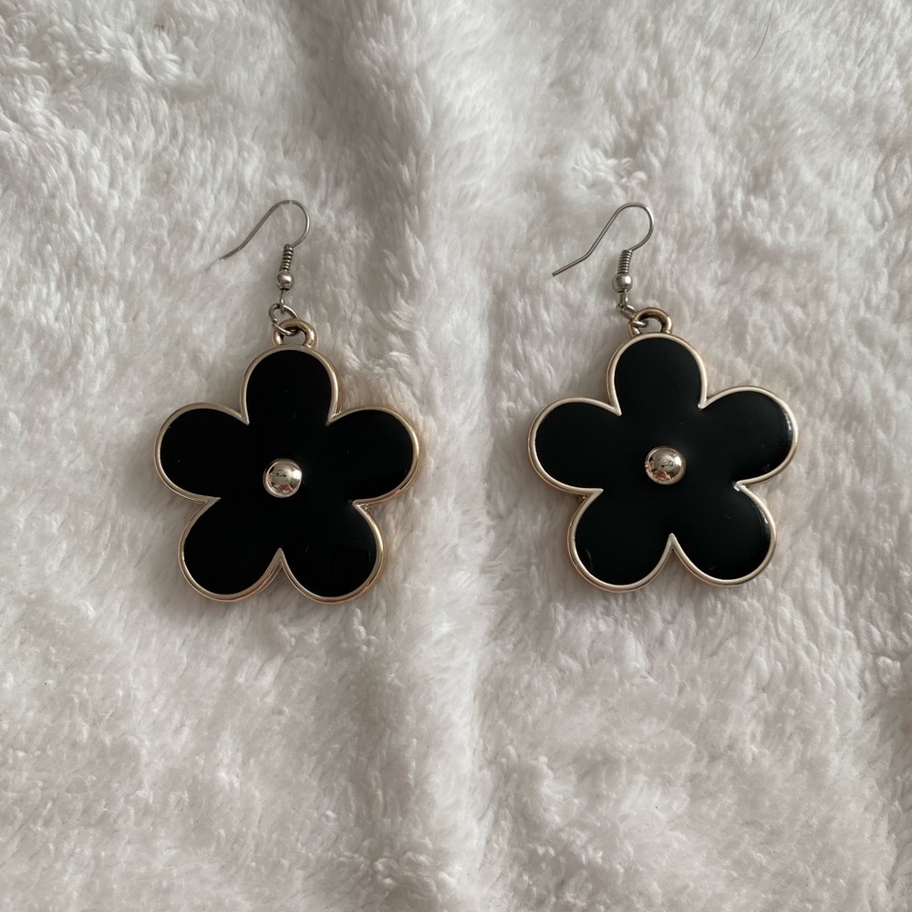Black Flower Earrings